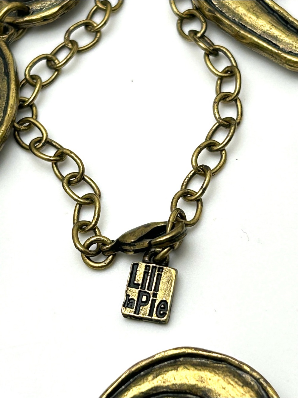 Lili la Pie Vintage Modernist Necklace - Picture 3 of 3